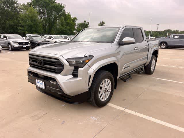 Used 2024 Toyota Tacoma SR5 RWD image 2