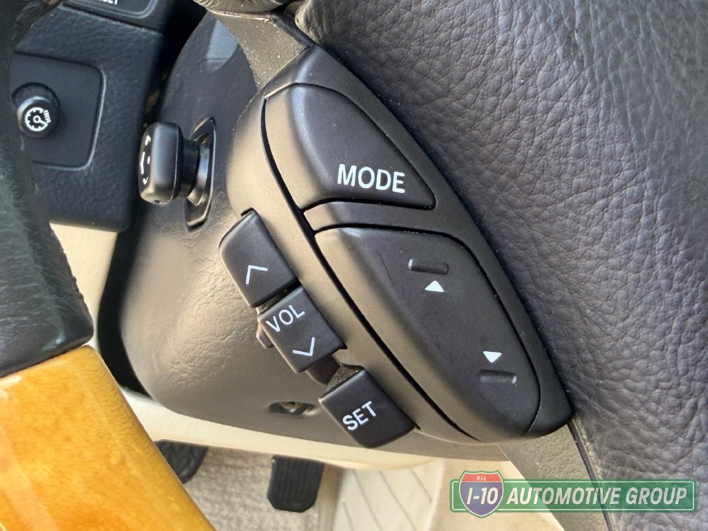 Used 2005 Lexus SC 430 Convertible w/ Preferred Accessory Pkg RWD image 27