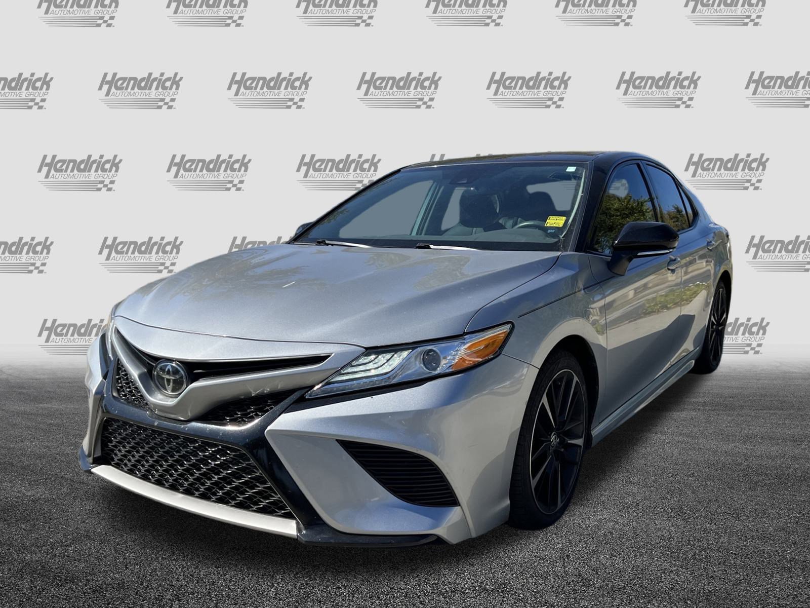 Used 2020 Toyota Camry XSE image 5