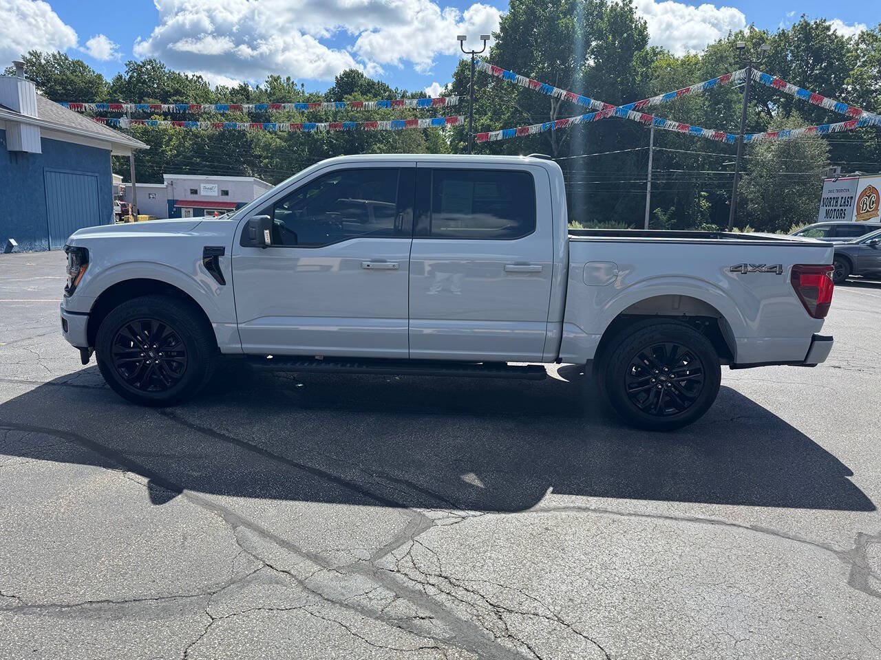 Used 2024 Ford F150 XLT w/ Equipment Group 302A MID AWD/4WD image 6