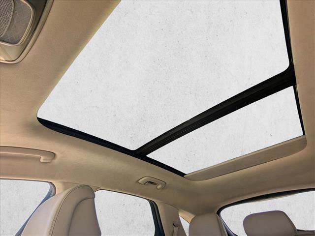 Used 2025 Genesis GV70 3.5T Sport w/ Sport Advanced Package image 19