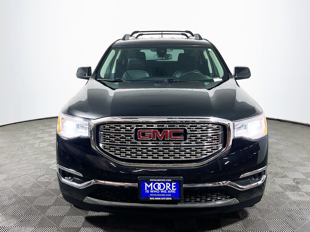 Used 2019 GMC Acadia Denali AWD/4WD image 2