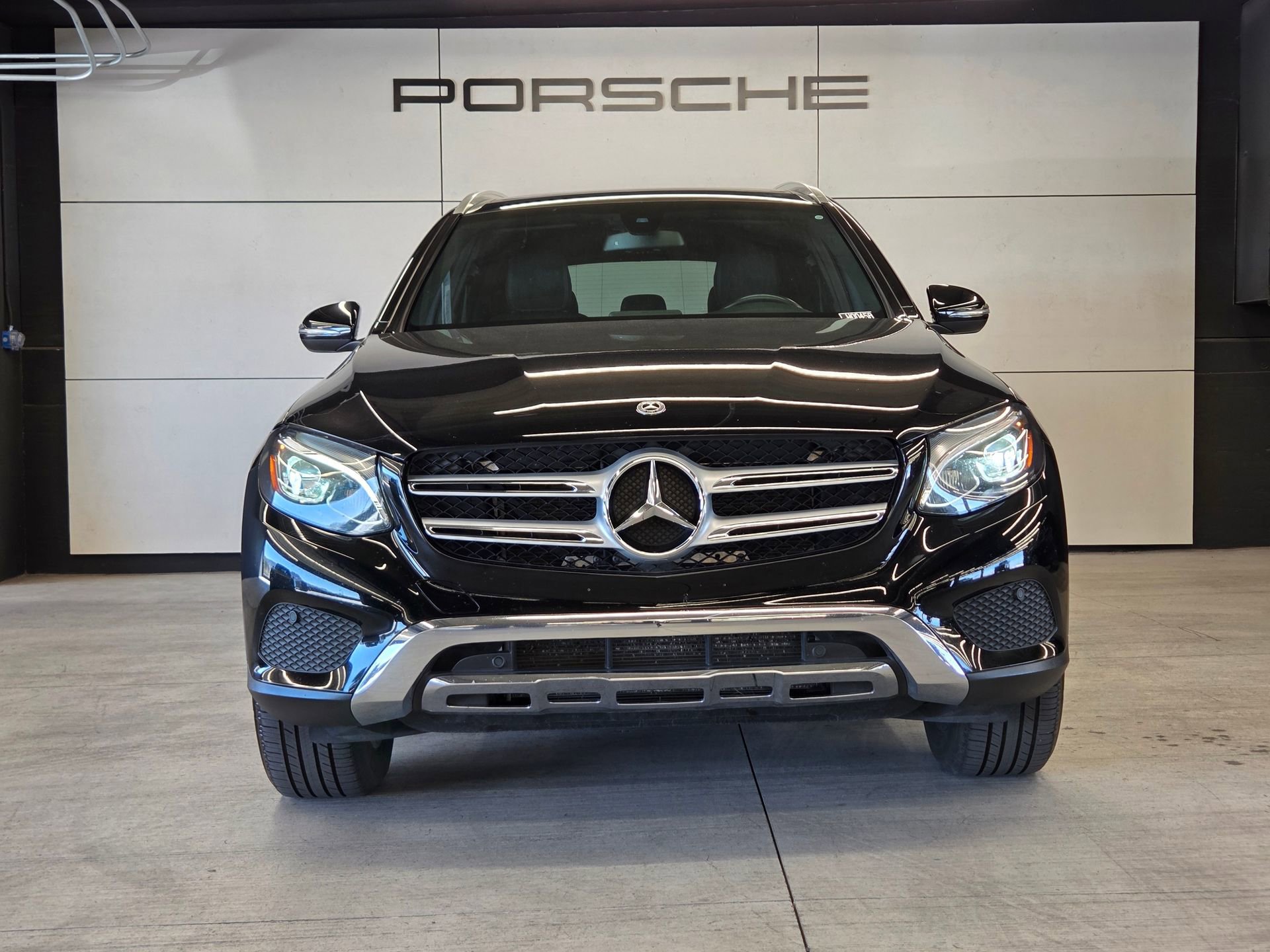Used 2019 Mercedes-Benz GLC 300 GLC 300 image 30