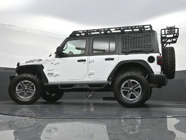 Used 2018 Jeep Wrangler Unlimited Sahara AWD/4WD image 30