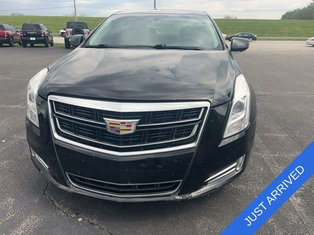 Used 2017 Cadillac XTS Luxury FWD image 2