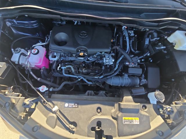 Used 2024 Toyota Sienna Limited image 32