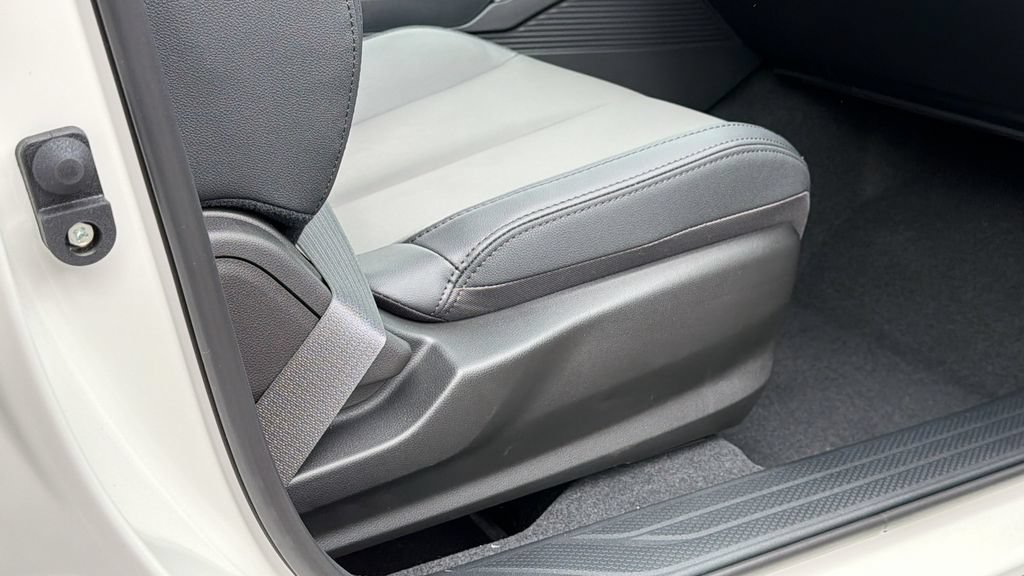 New 2026 Subaru Outback Premium AWD/4WD image 9