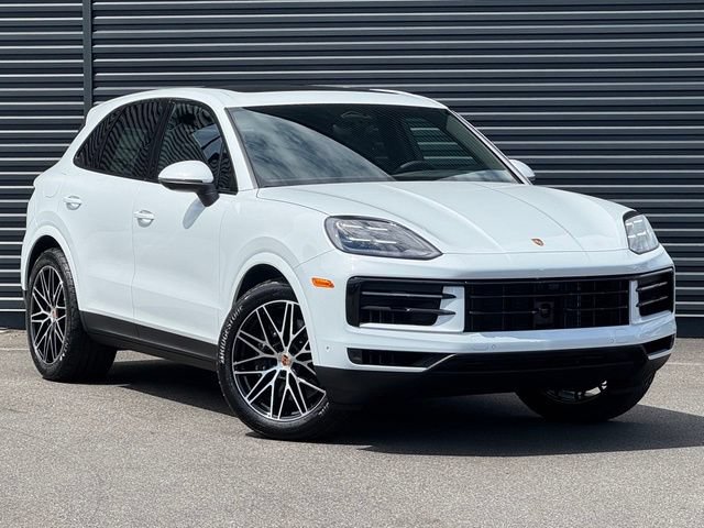 New 2026 Porsche Cayenne AWD/4WD image 9
