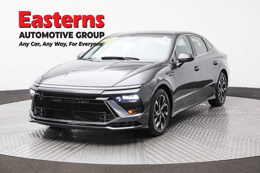 Used 2024 Hyundai Sonata SEL image 1