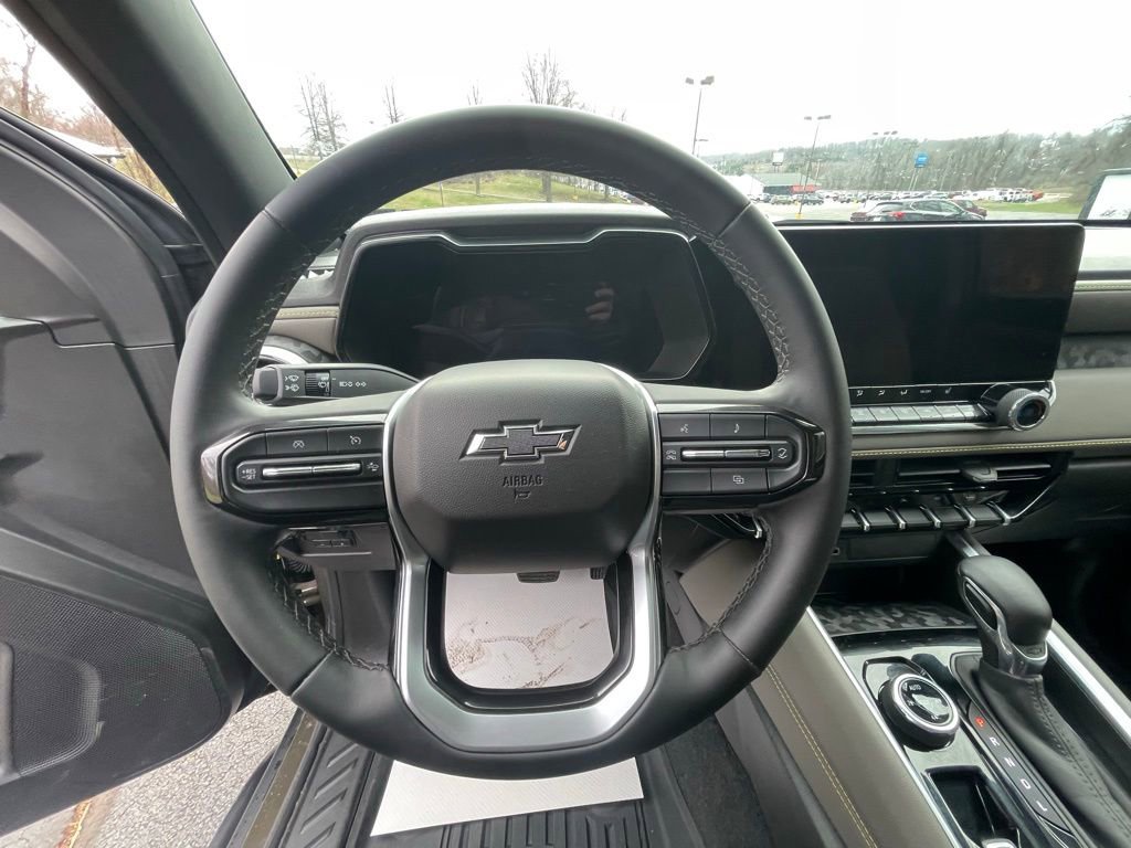 Certified 2024 Chevrolet Colorado ZR2 w/ Safety Package image 33