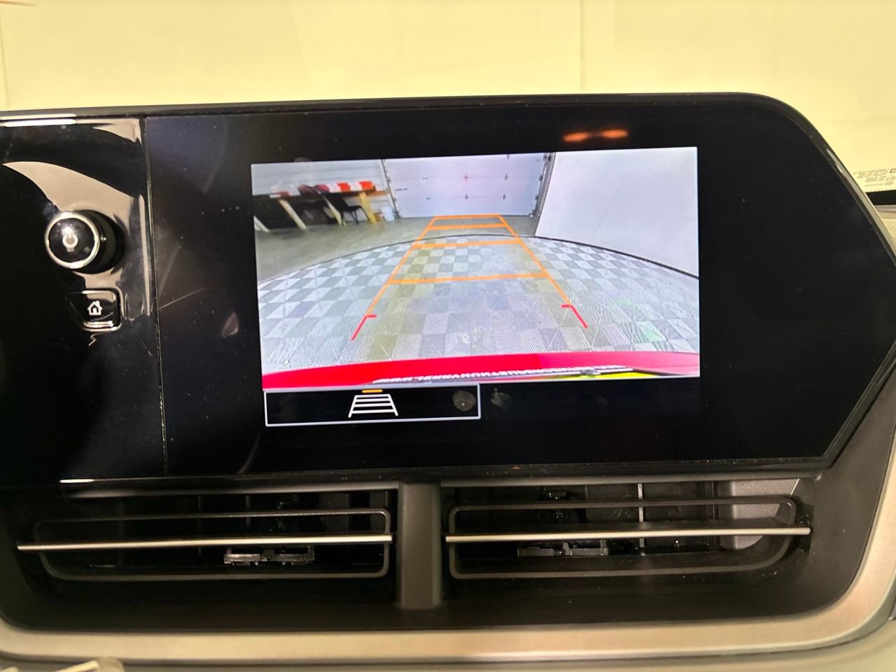 Used 2026 Chevrolet Trax LS FWD image 18