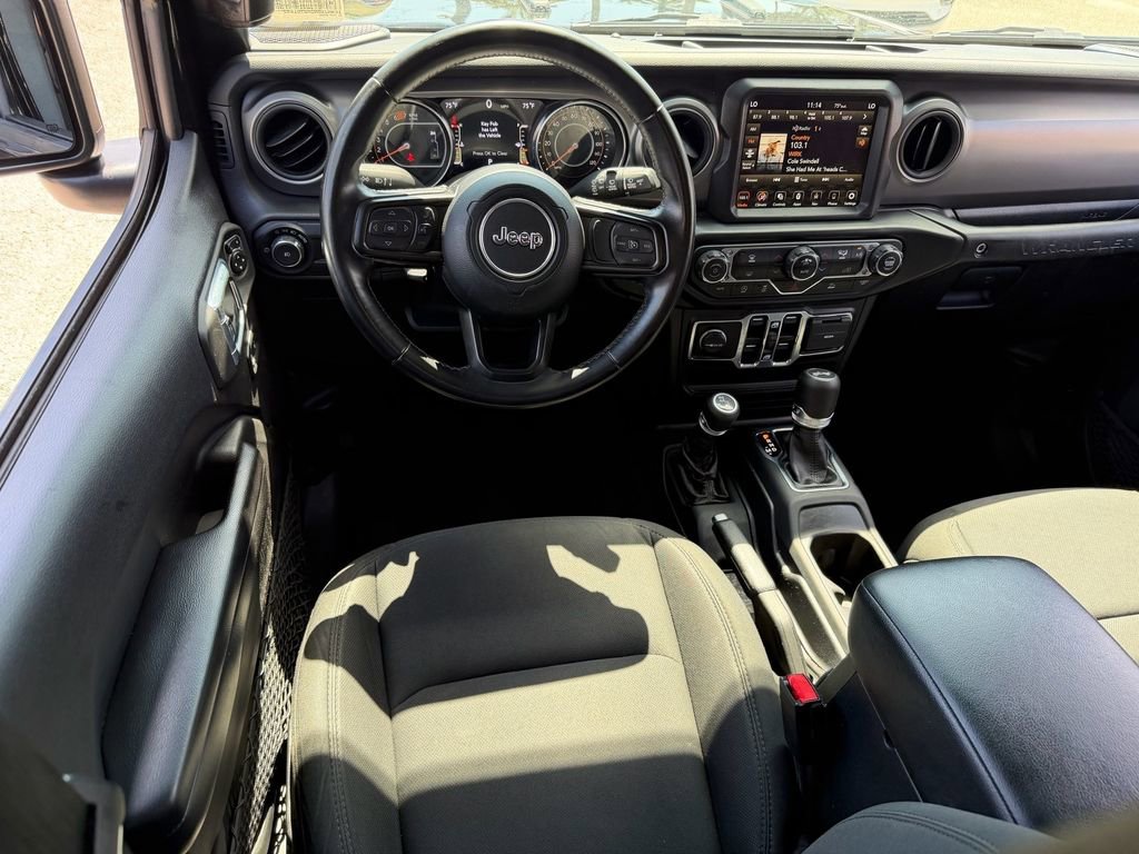 Used 2021 Jeep Wrangler Unlimited Sport w/ Sun And Sound Package AWD/4WD image 15