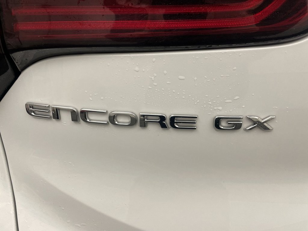 Used 2024 Buick Encore GX Sport Touring image 23