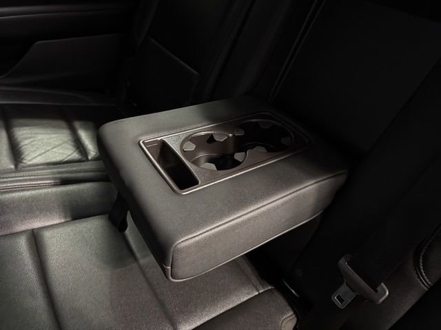 Used 2021 Chevrolet Suburban LT image 23