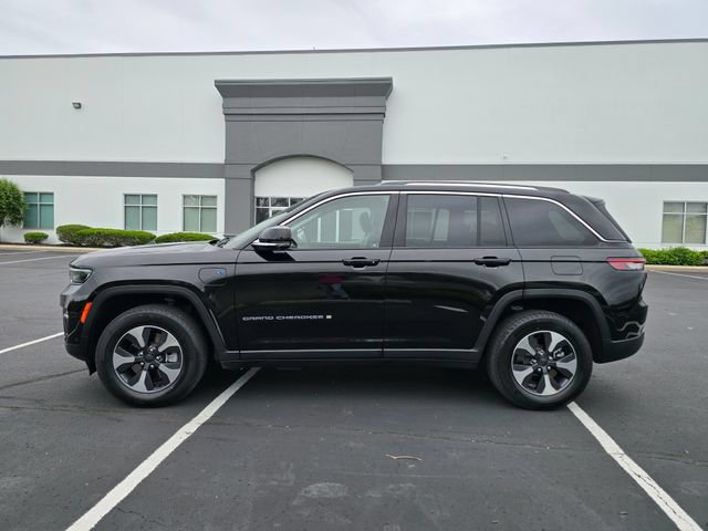 Used 2022 Jeep Grand Cherokee Limited 4xe w/ Luxury Tech Group II AWD/4WD image 10