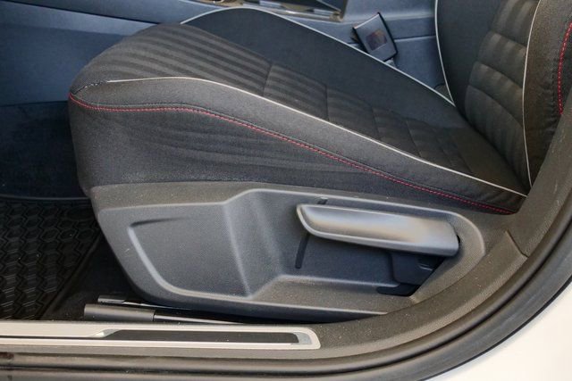 Used 2021 Volkswagen Jetta GLI image 11