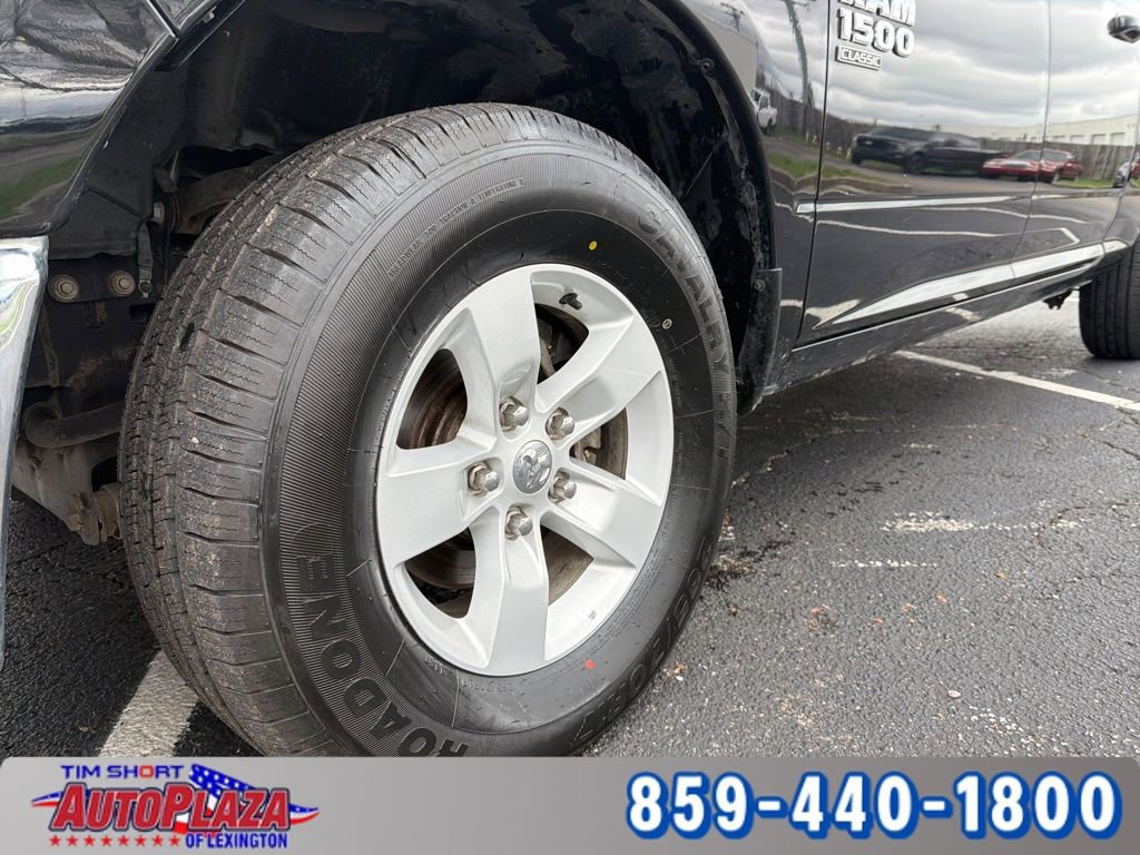 Used 2021 RAM 1500 Classic SLT image 27