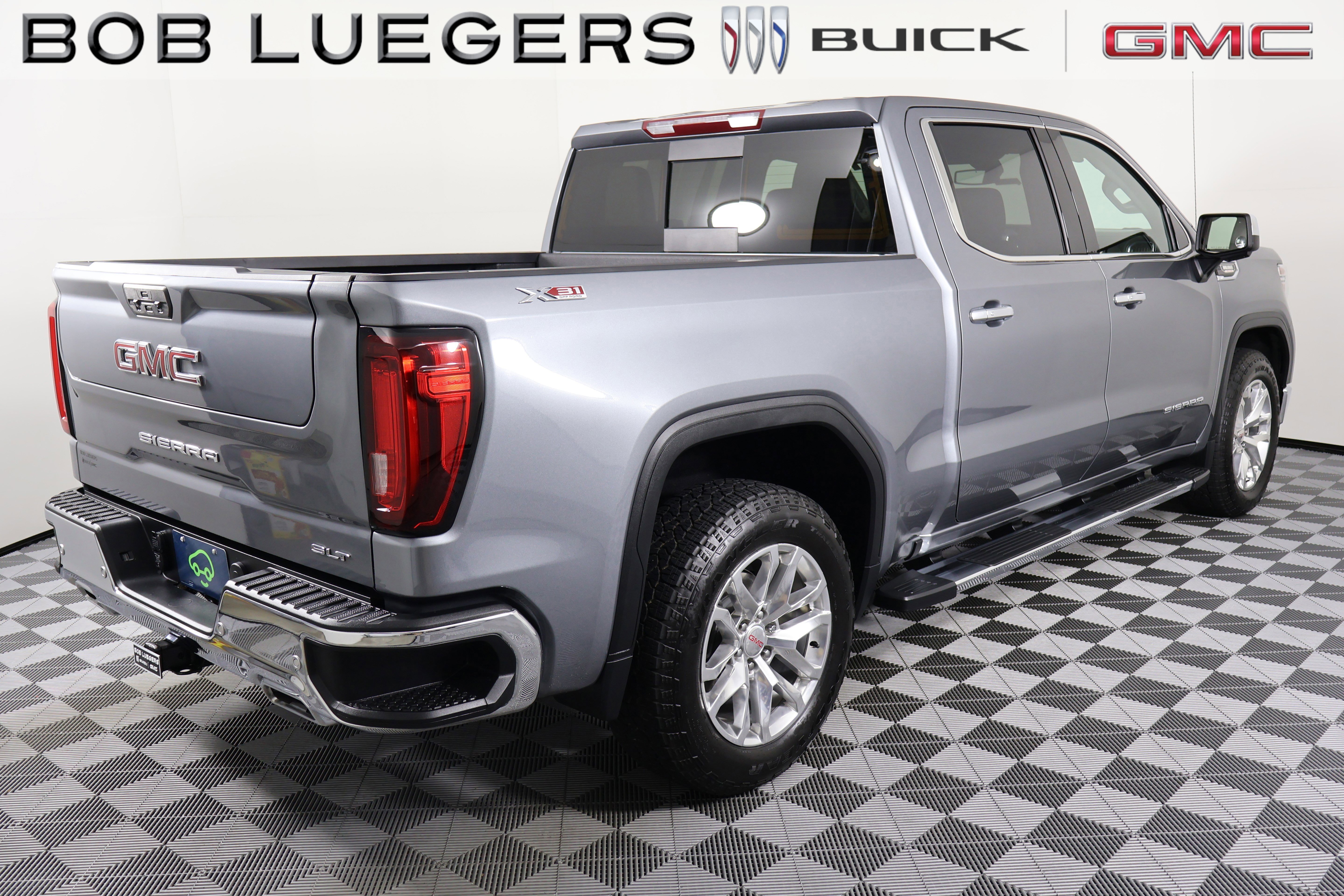 Certified 2022 GMC Sierra 1500 SLT w/ SLT Premium Plus Package image 10