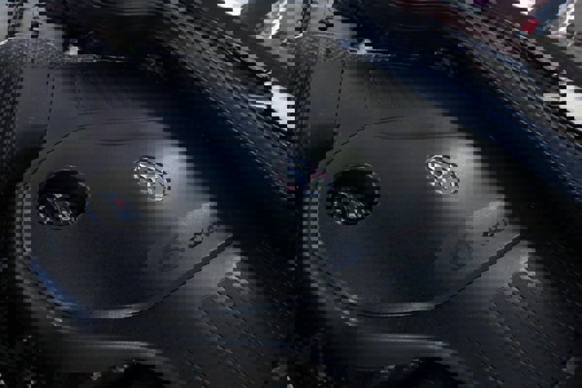 Used 2023 Mercedes-Benz GLS 450 4MATIC image 10