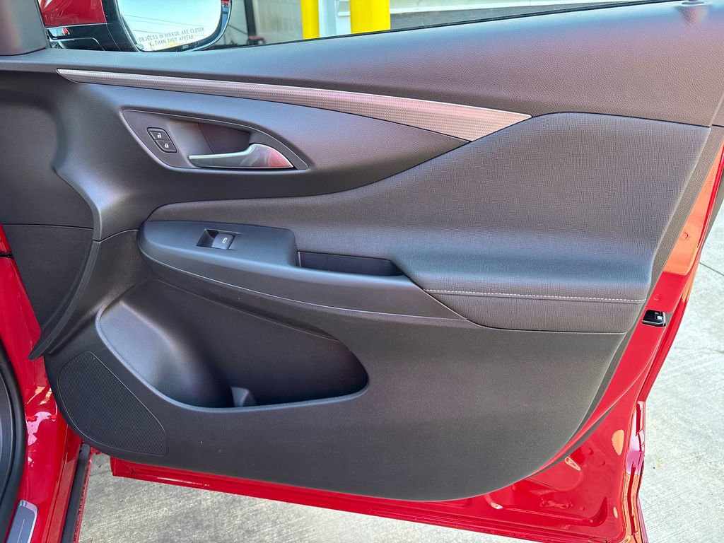 New 2026 Buick Envista Avenir image 37