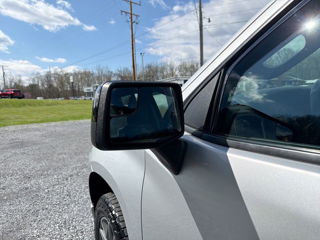 Used 2022 Chevrolet Silverado 1500 RST image 12