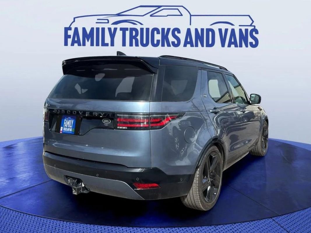 Used 2022 Land Rover Discovery HSE R-Dynamic image 5