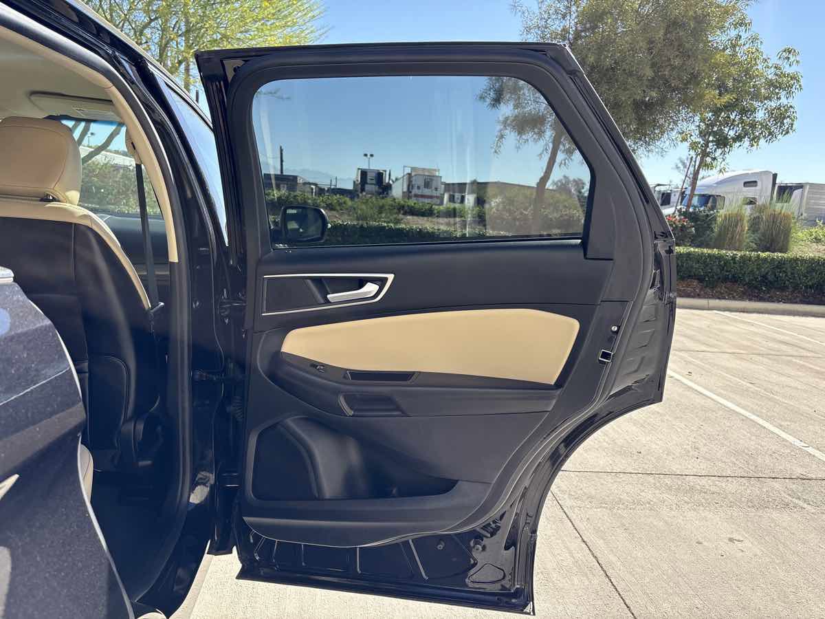Used 2020 Ford Edge SEL w/ Convenience Package image 14