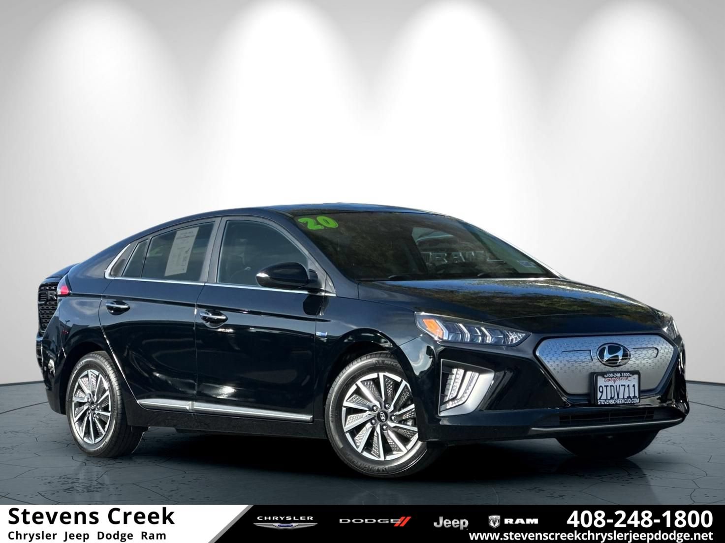 Used 2020 Hyundai Ioniq Limited FWD image 1