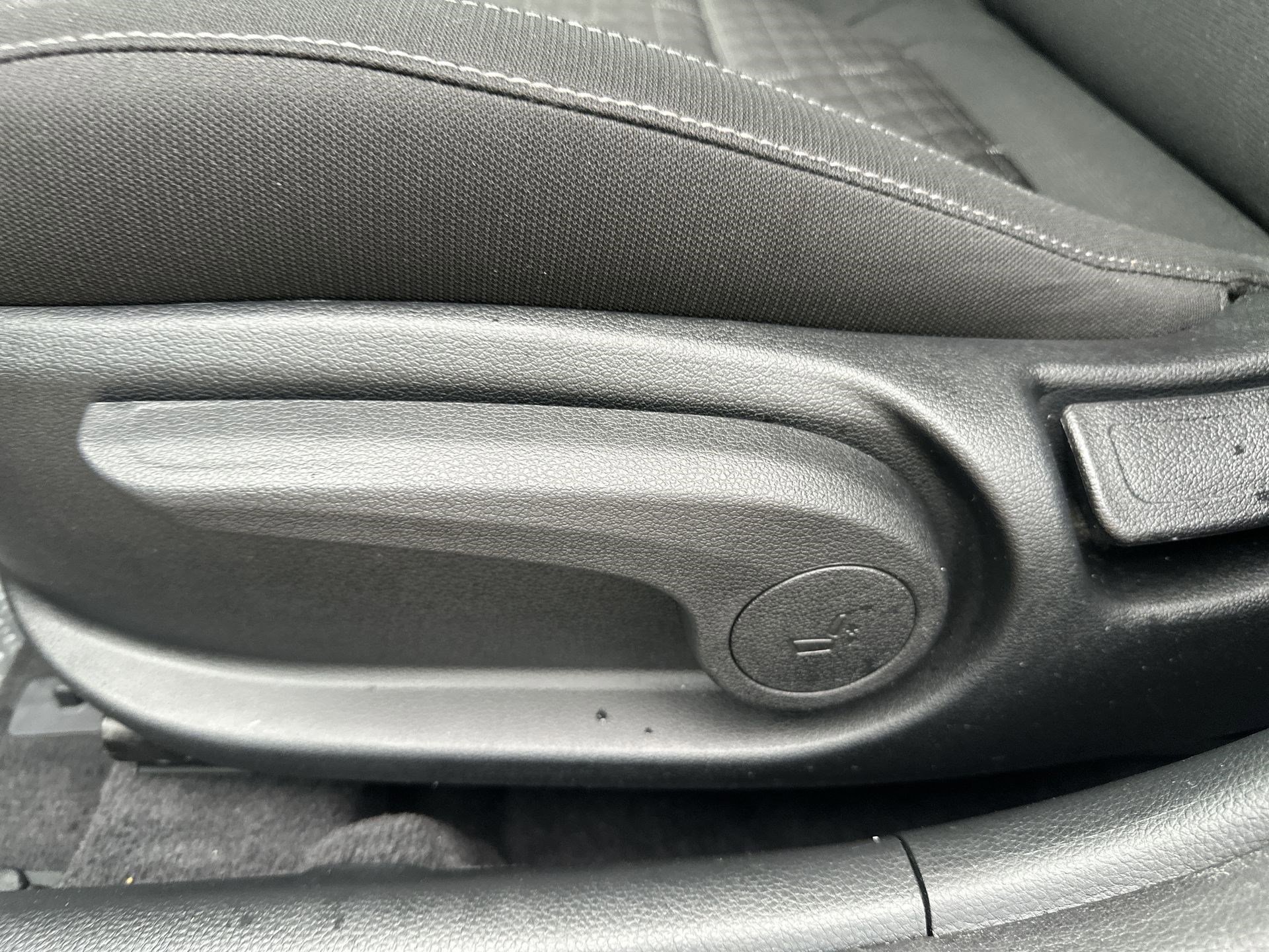 Certified 2023 Kia Rio S FWD image 14