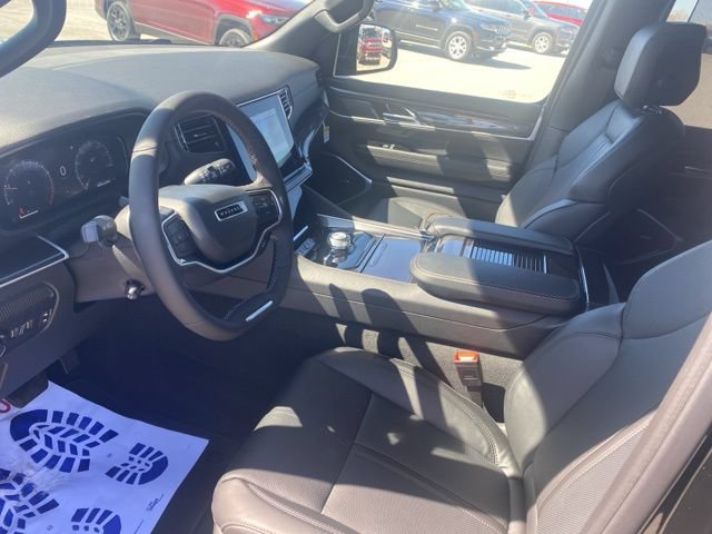 New 2024 Jeep Wagoneer 4WD w/ Convenience Group I image 16
