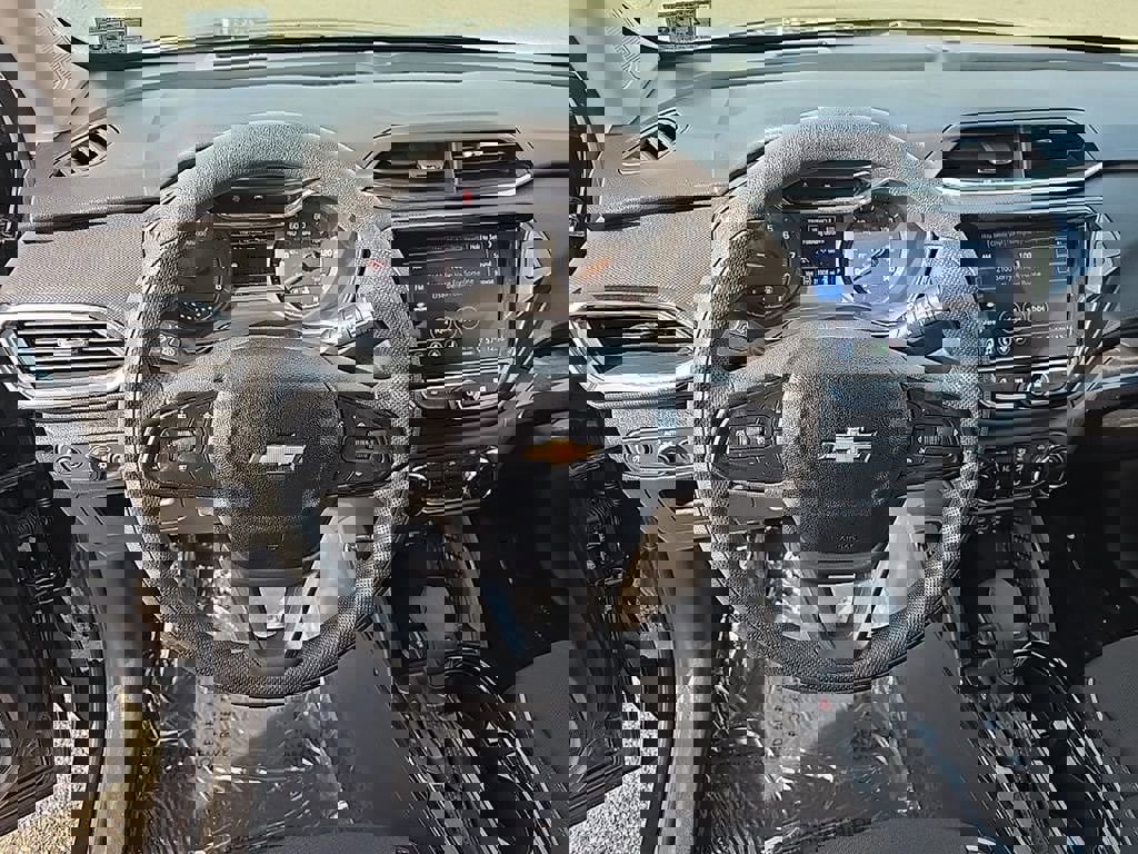 Used 2023 Chevrolet TrailBlazer LT w/ Convenience Package image 9