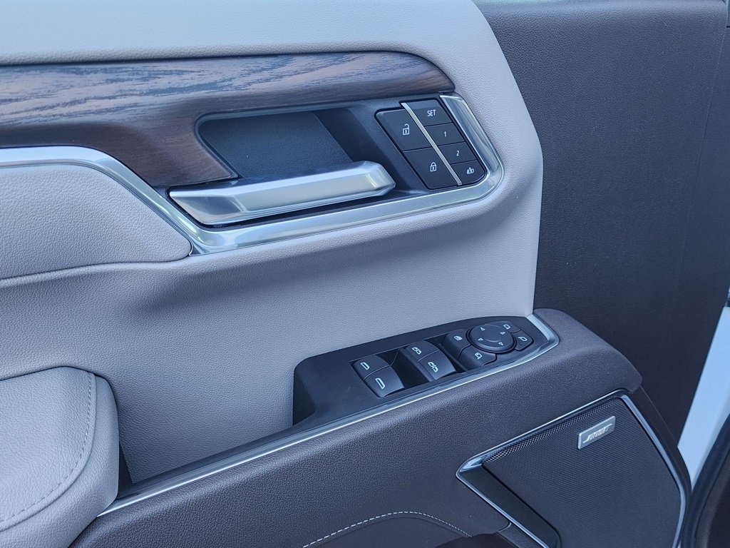 New 2026 GMC Sierra 1500 SLT w/ SLT Premium Plus Package image 15