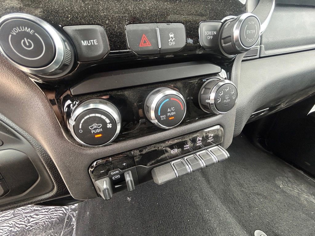 New 2025 RAM 2500 Big Horn image 19