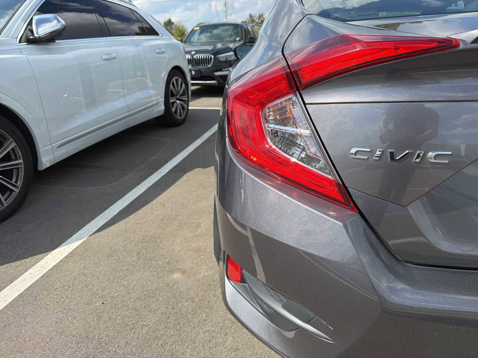 Used 2016 Honda Civic EX-T image 4