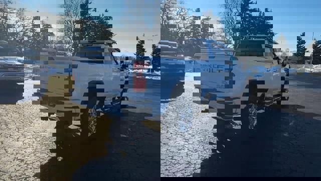 Used 2021 Chevrolet Silverado 2500 High Country w/ Z71 Off-Road Package image 8