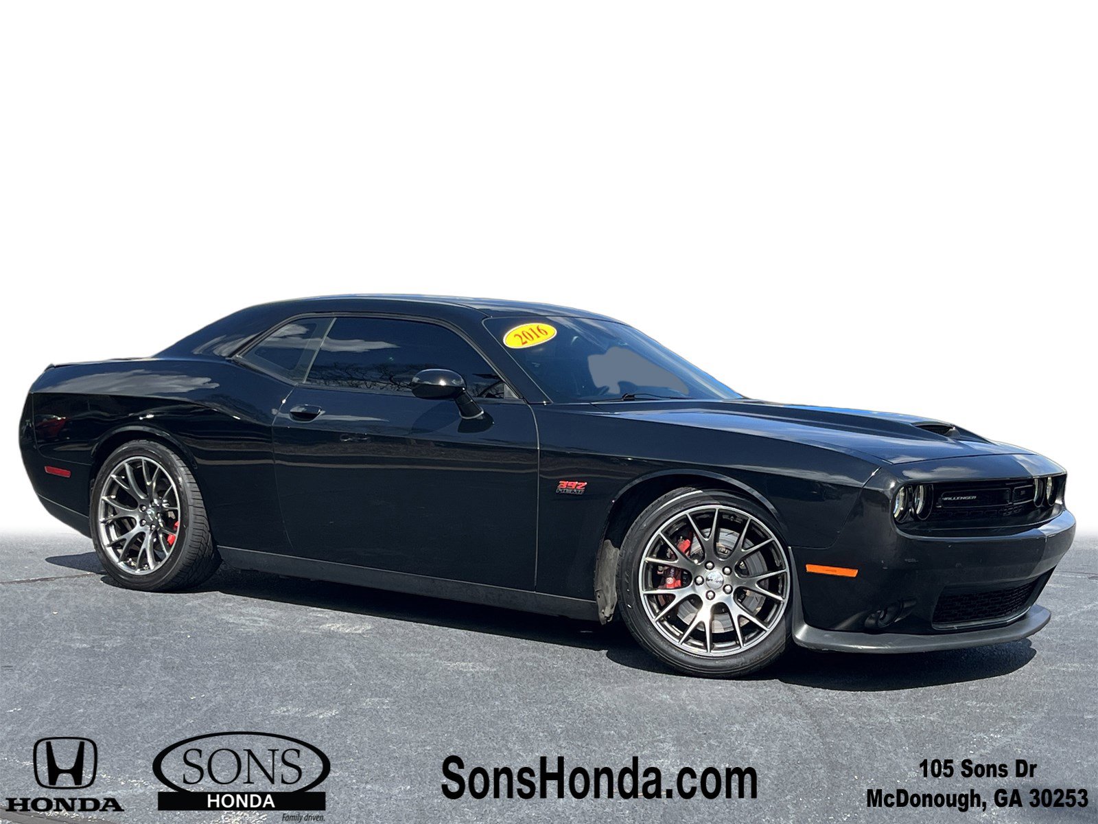 Used 2016 Dodge Challenger SRT w/ Technology Group