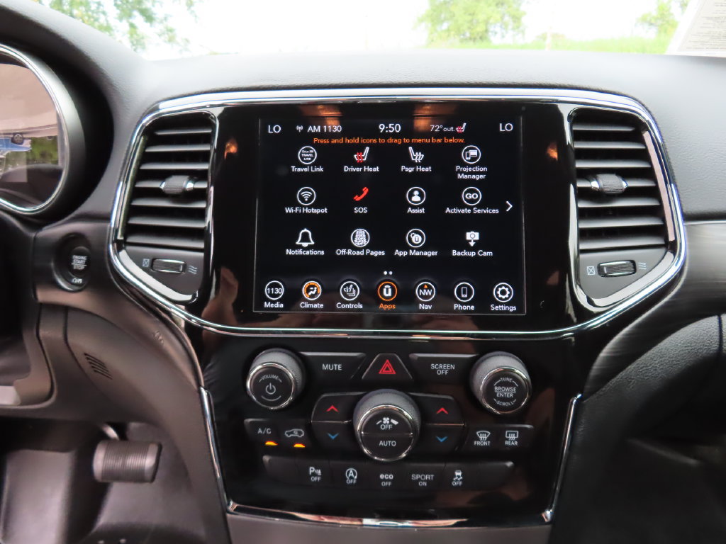 Used 2022 Jeep Grand Cherokee Laredo X AWD/4WD image 20