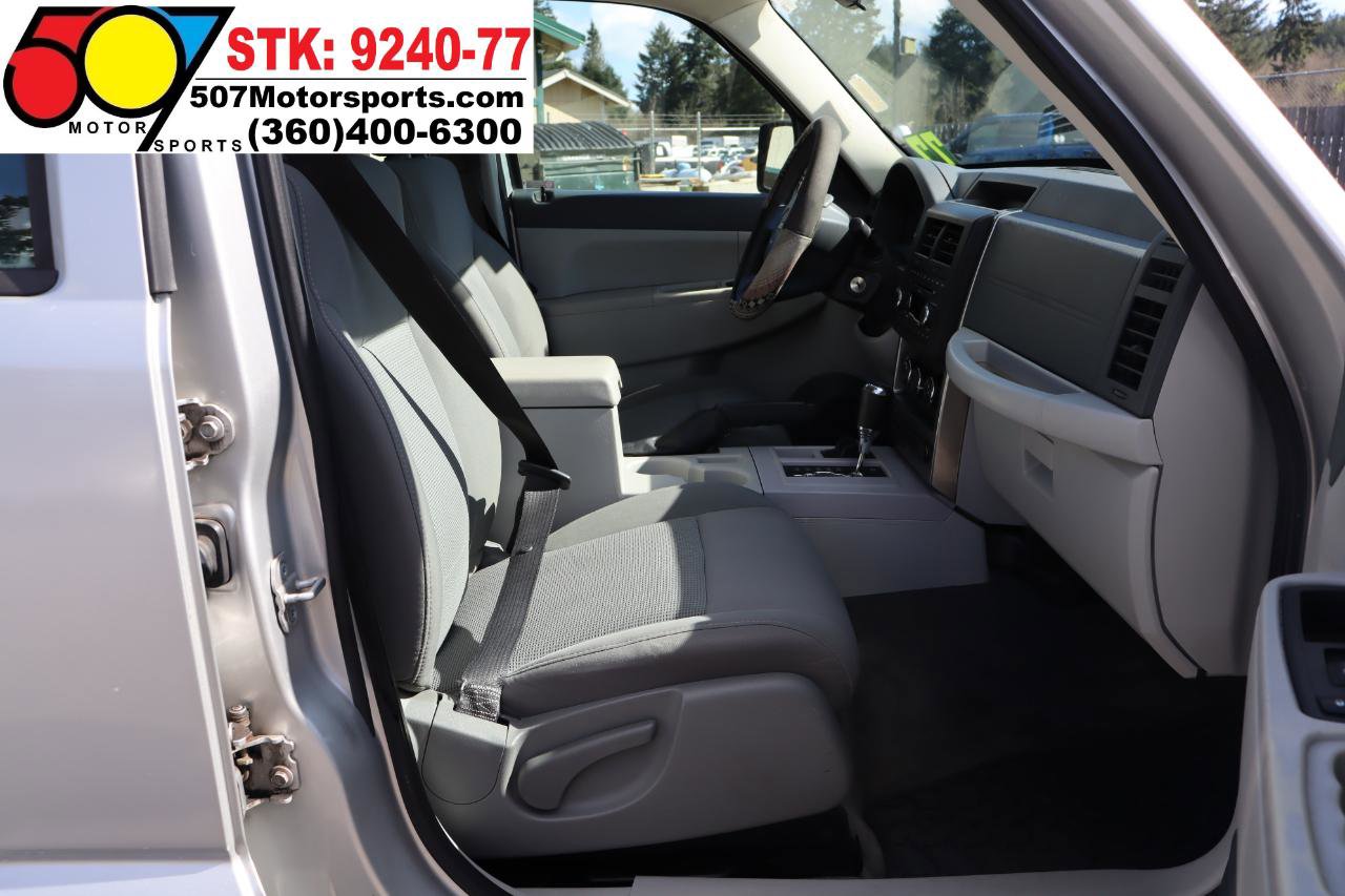 Used 2008 Jeep Liberty Sport image 20