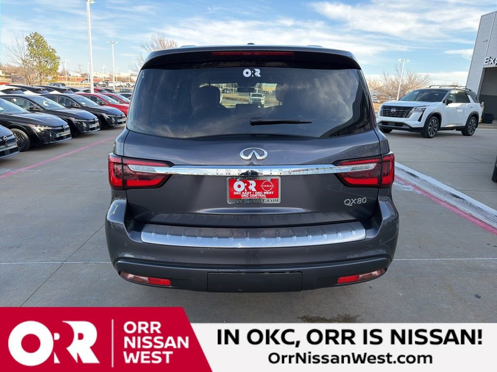 Used 2024 INFINITI QX80 Luxe RWD image 4