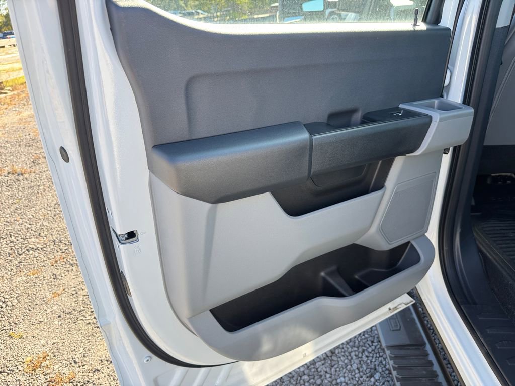 New 2025 Ford F450 XL image 28