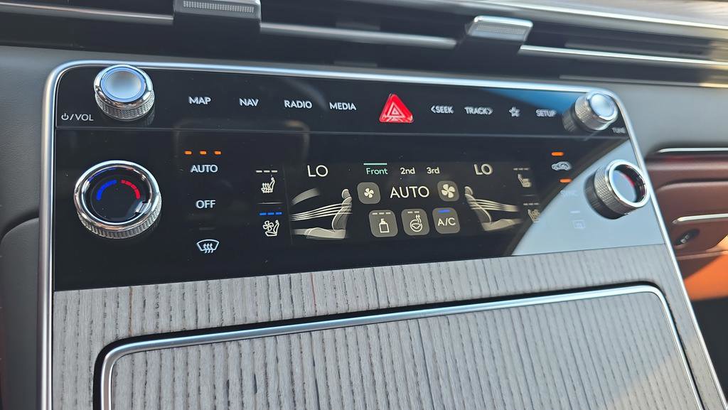 New 2026 Genesis GV80 3.5T Prestige AWD/4WD image 24