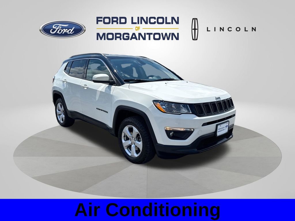 Used 2020 Jeep Compass Latitude w/ Cold Weather Group AWD/4WD image 4