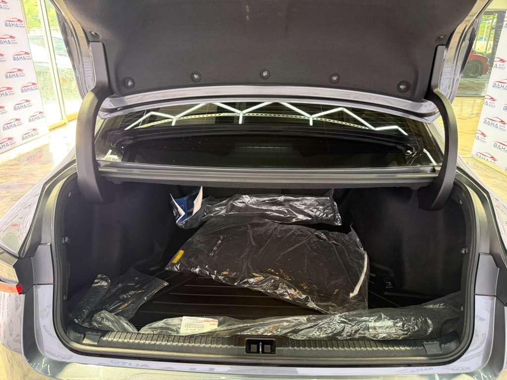 Used 2024 Lexus IS 350 F Sport RWD image 44