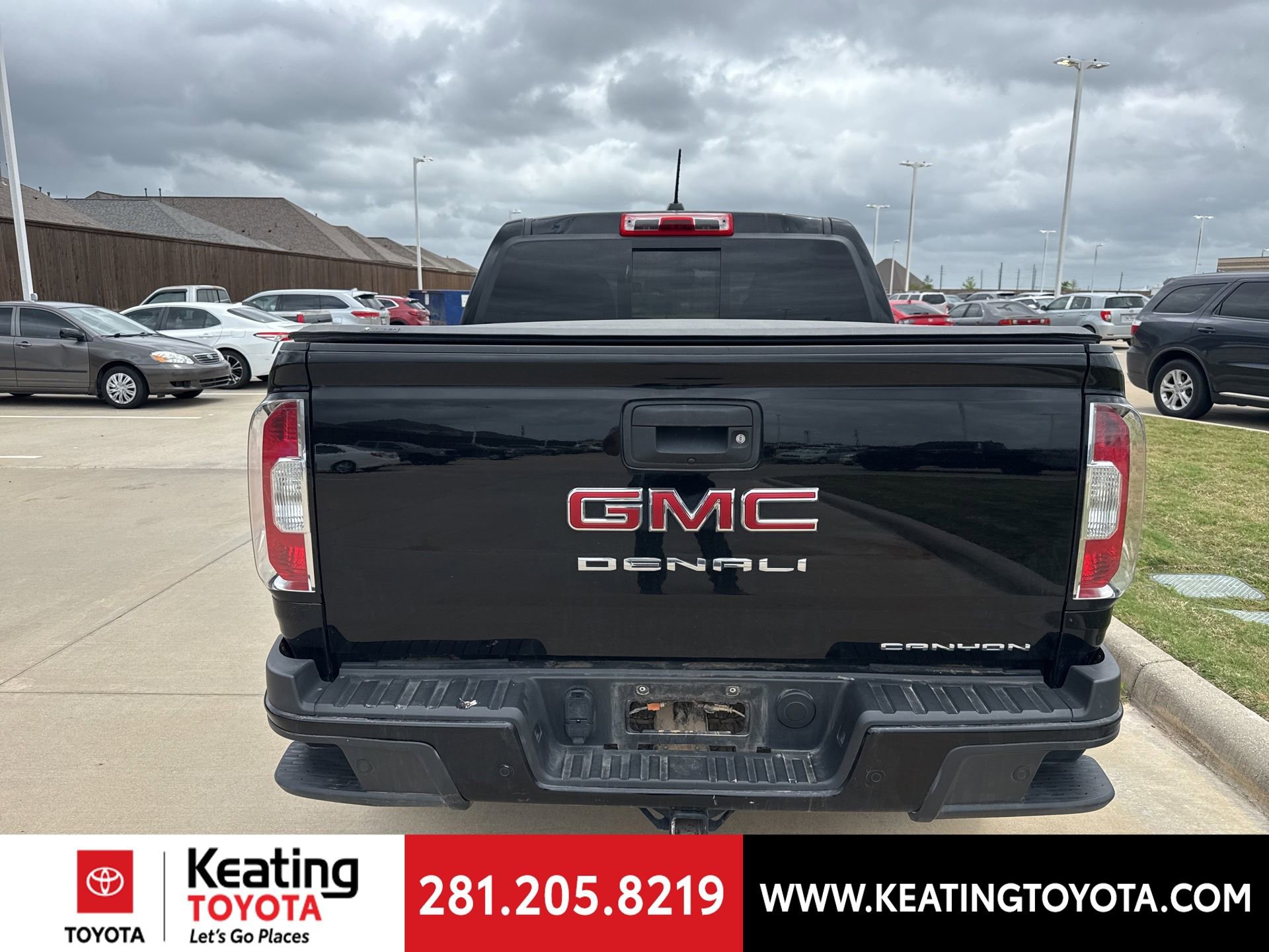 Used 2022 GMC Canyon Denali image 6