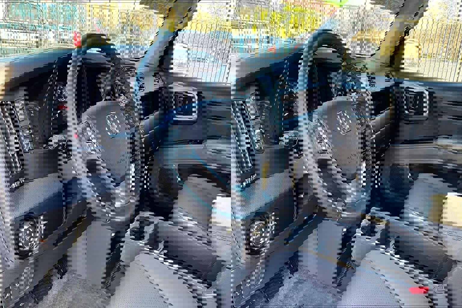 Used 2011 Honda Ridgeline RTL image 17