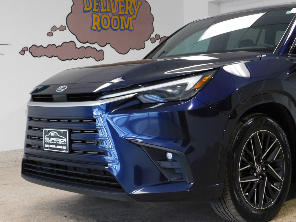 Used 2024 Lexus TX 350 AWD image 16