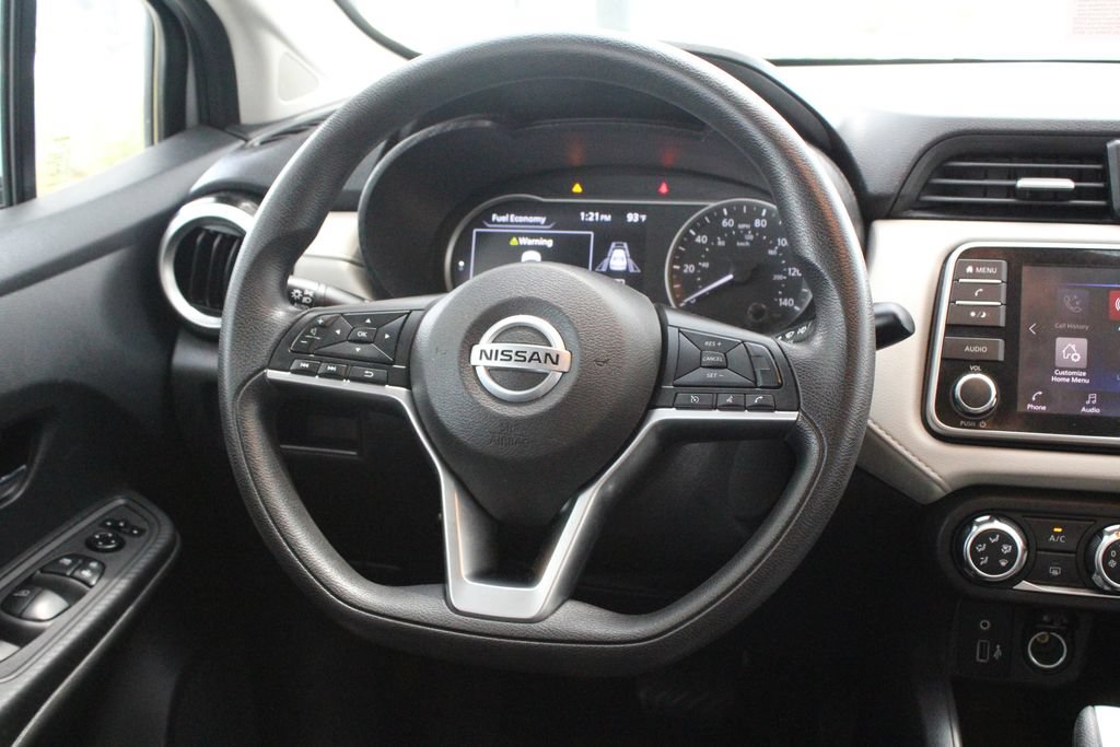 Used 2021 Nissan Versa SV FWD image 24