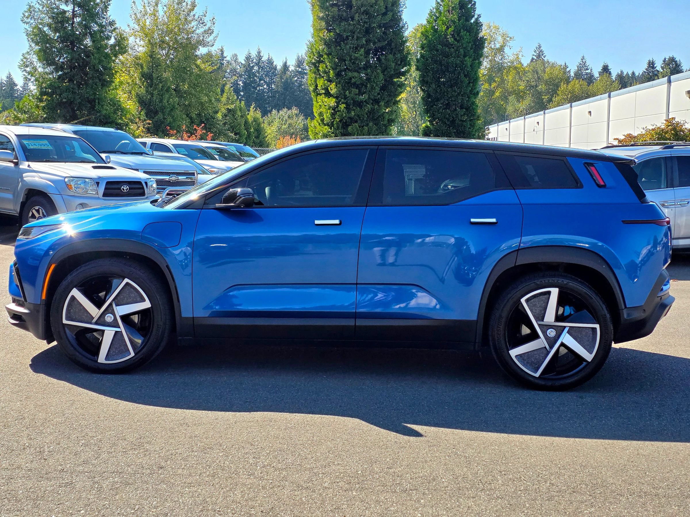 Used 2023 Fisker Ocean One AWD/4WD image 10