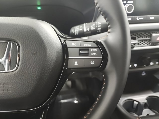 Certified 2025 Honda HR-V Sport image 27