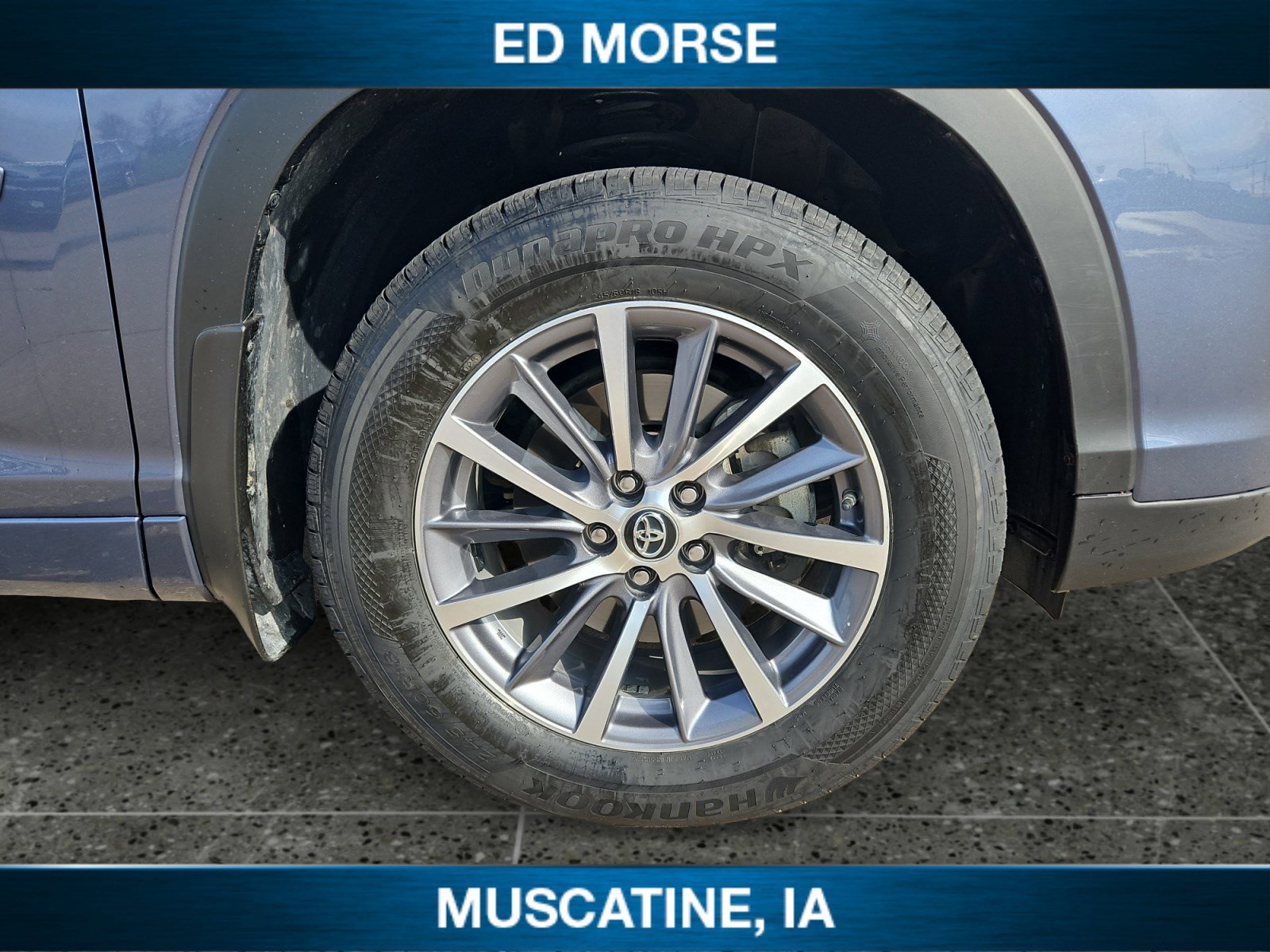 Used 2018 Toyota Highlander XLE image 12